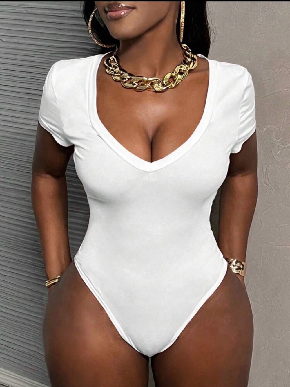 SHEIN Slaydiva White Deep V-Neck Short Sleeve Bodysuit